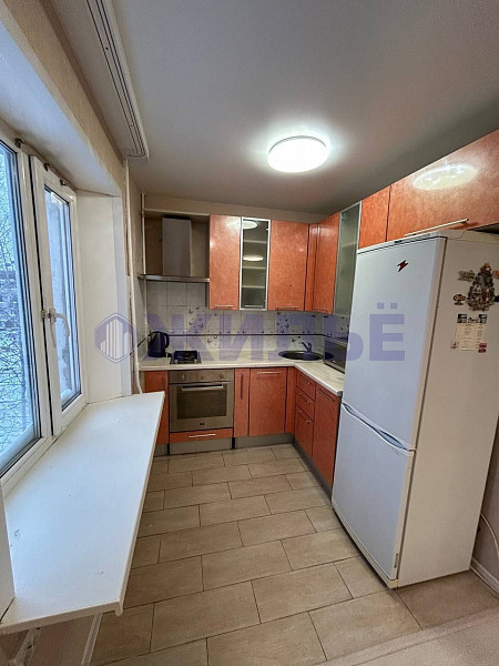 продам 2-х комнатную квартиру