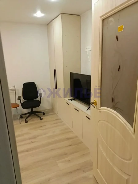 продам 1-комнатную квартиру