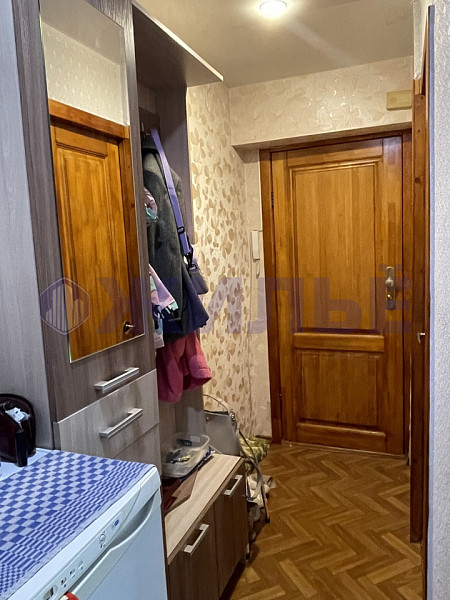 продам 1-комнатную квартиру