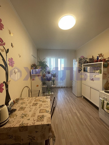 ПРОДАМ 3-Х КОМНАТНУЮ КВАРТИРУ
