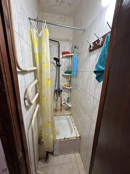 продам одно комнатную квартиру