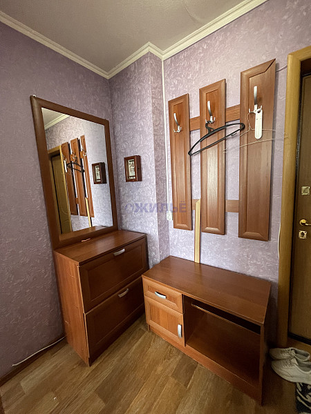 продам 1-комнатную квартиру