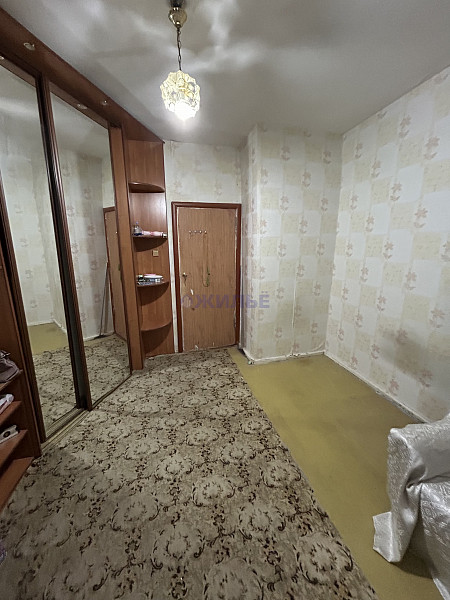 продам одно комнатную квартиру