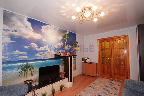 продам комнату в 3х комнатной  квартире